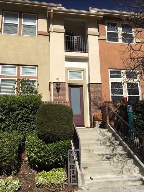 611 W 1st St - Photo 2 of 43