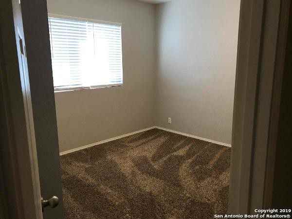 27018 Rustic Horse - Photo 2 of 7