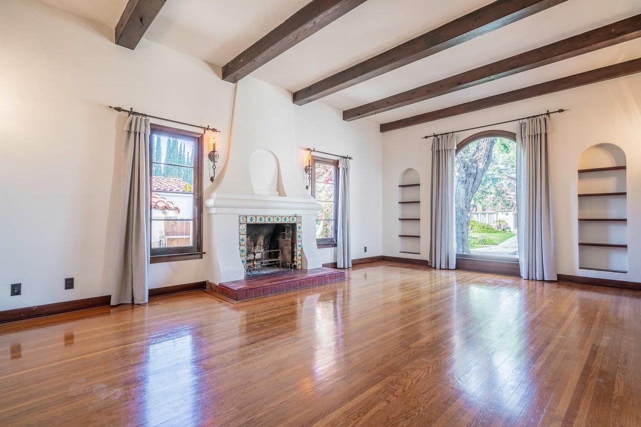 1500 Thompson Avenue - Photo 3 of 28