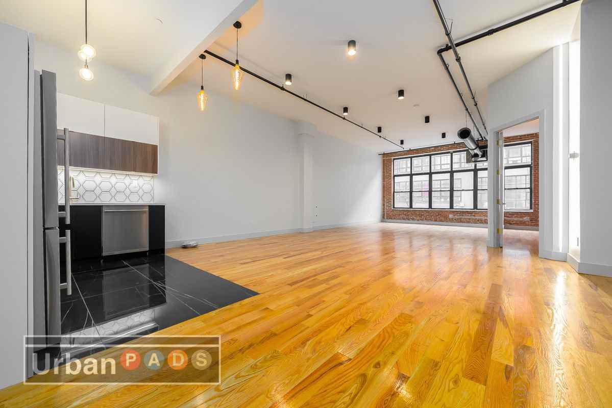 255 McKibbin Street #300