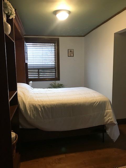 5146 Willmott Street - Photo 2 of 17