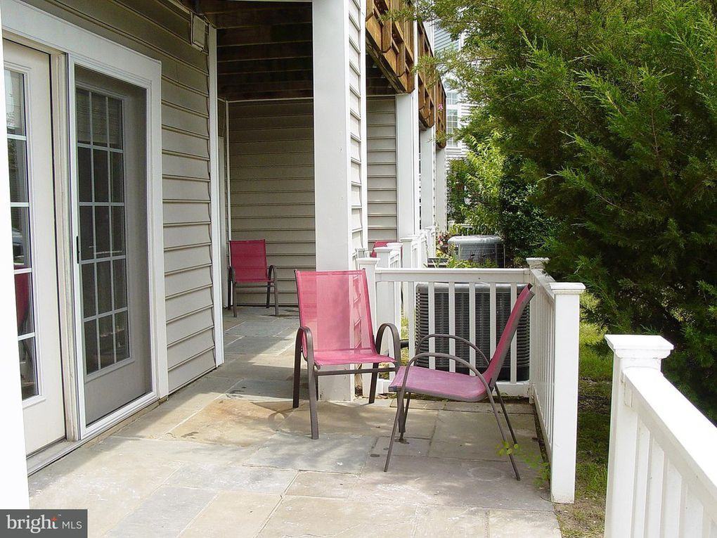 432 Fortress Way - Photo 2 of 15