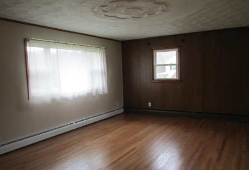 30 Pond Rd - Photo 2 of 12