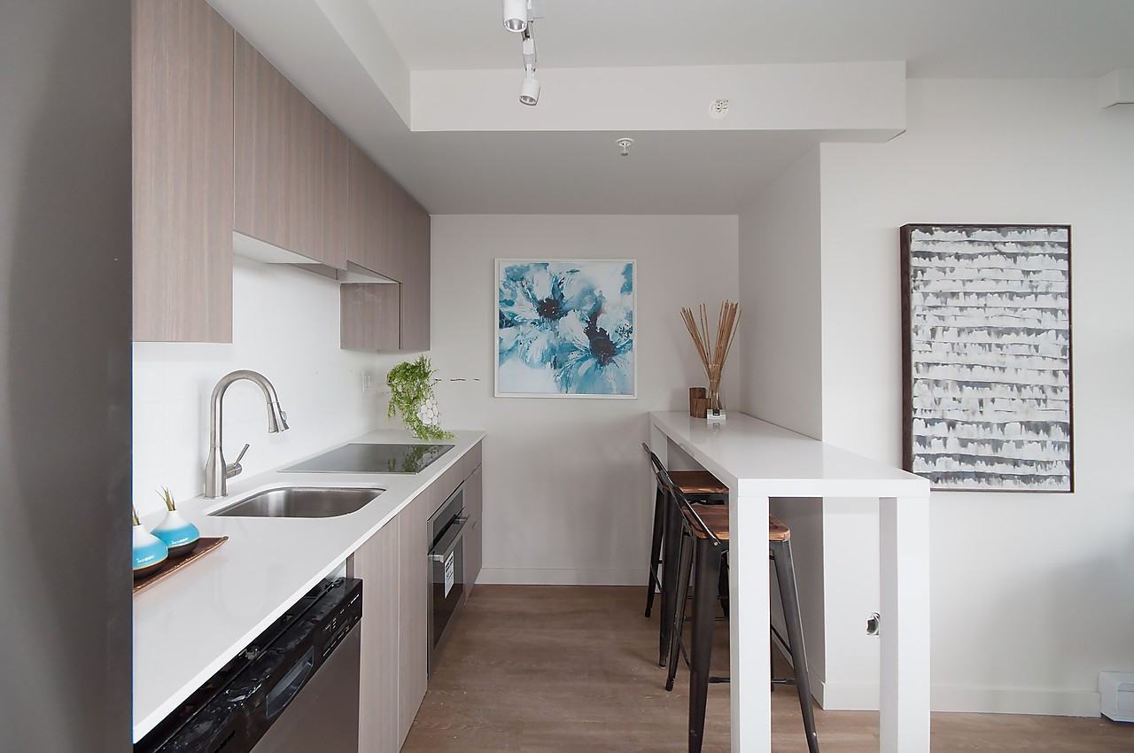 500 West 12th Avenue - Photo 3 of 7