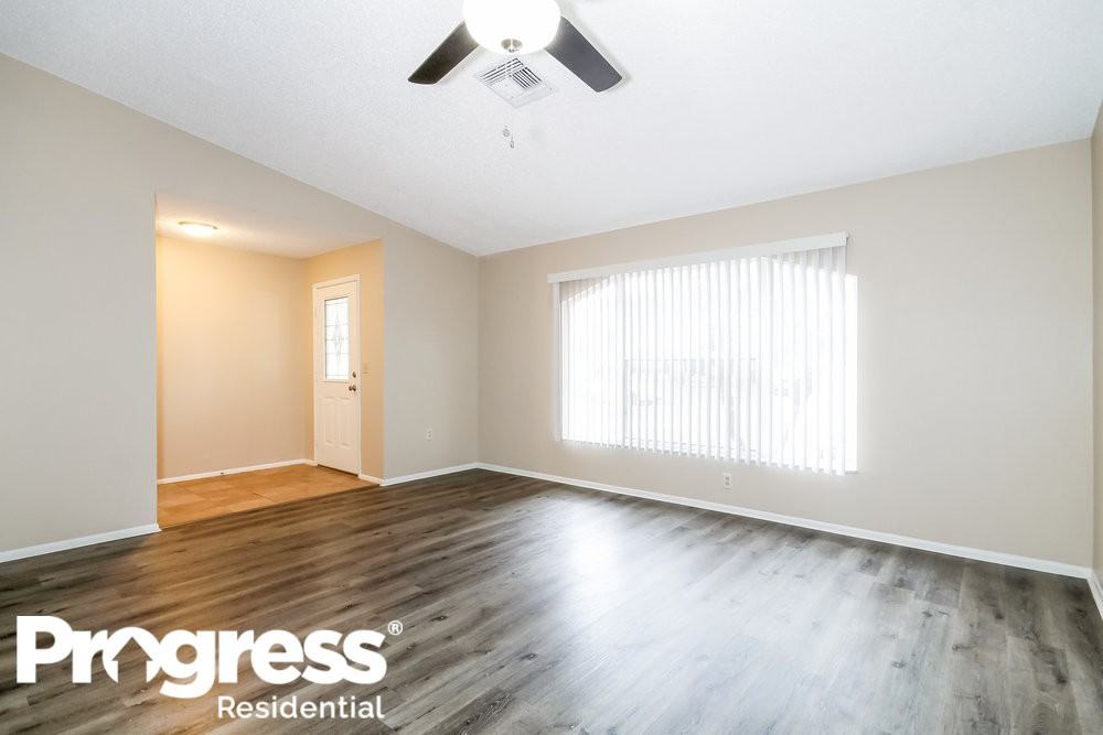 5250 Saltamonte Dr - Photo 2 of 15