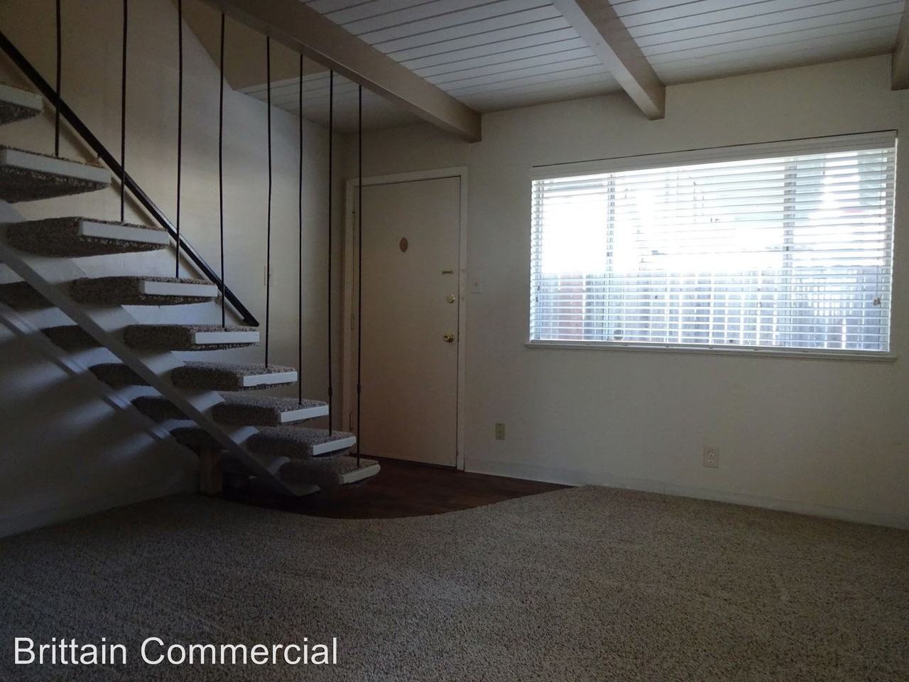 2418 T STREET - Photo 2 of 9