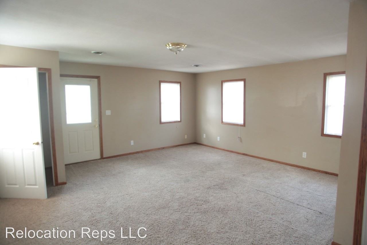 3849 4th Avenue B - Photo 3 of 14