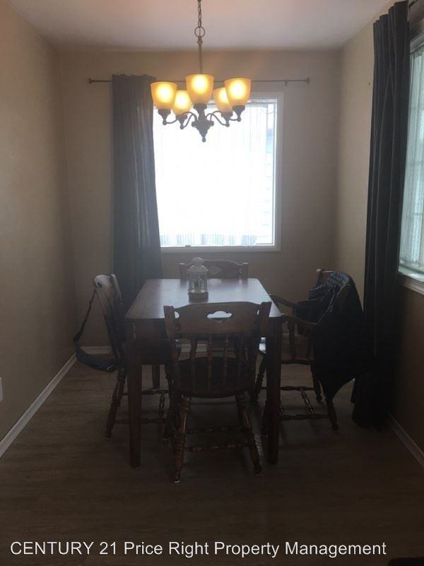 1333 12th St - Photo 3 of 11