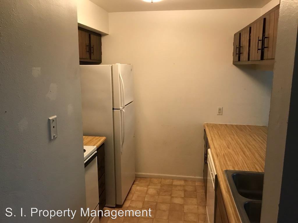 716 Bluejay Dr - Photo 3 of 11