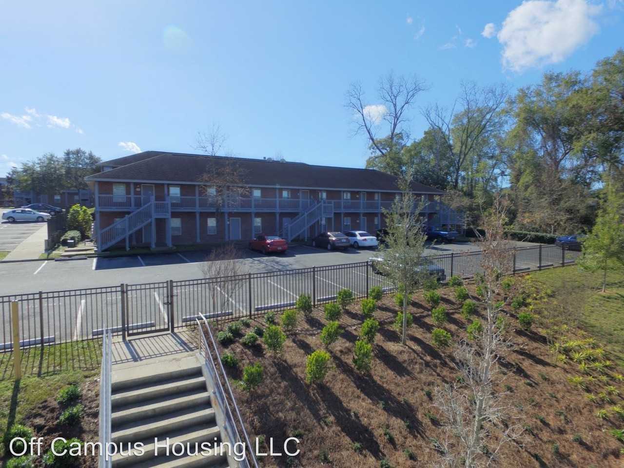 600 Eugenia Street - Photo 2 of 32