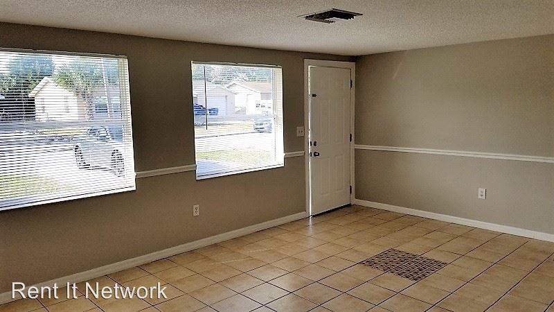 8628 Velvet Dr - Photo 2 of 11