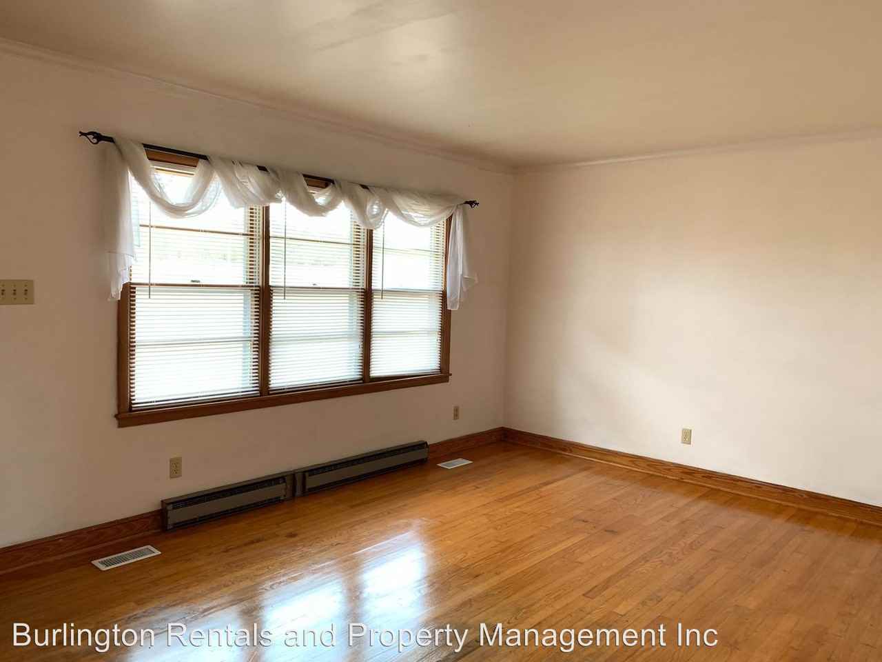 7962 Sylvan Rd - Photo 2 of 15