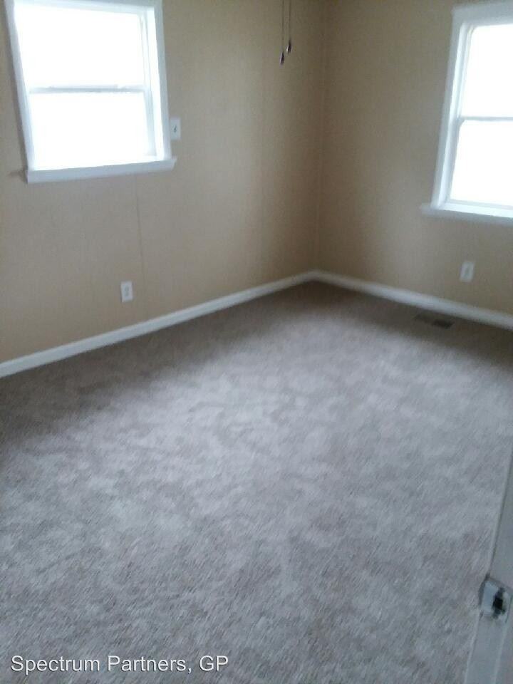 1996 Roe Junction Rd - Photo 2 of 15