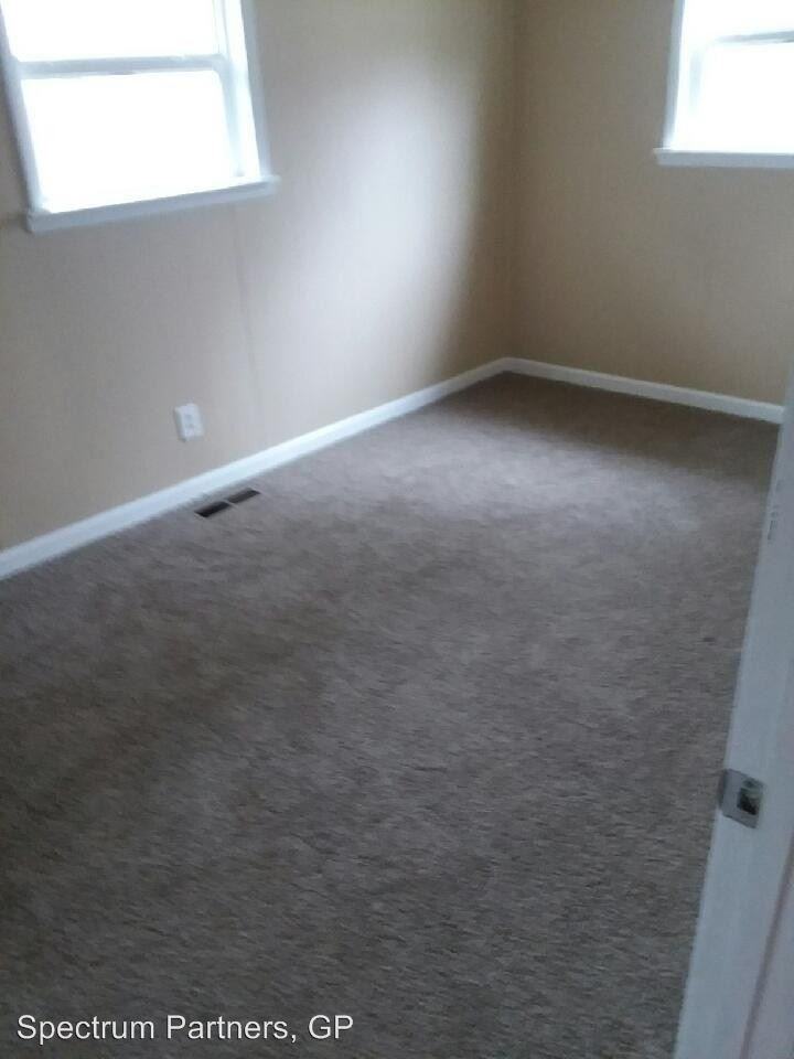 1996 Roe Junction Rd - Photo 3 of 15