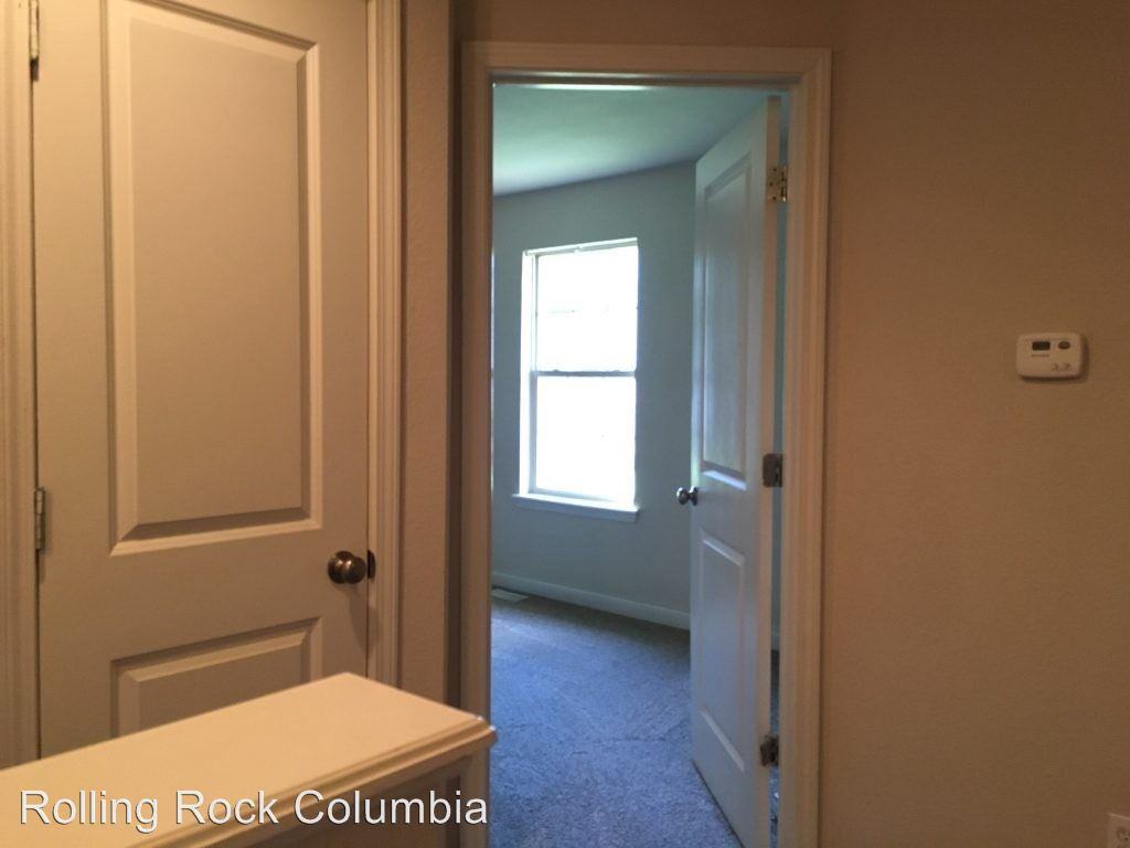 1307 Rolling Rock Dr - Photo 2 of 6