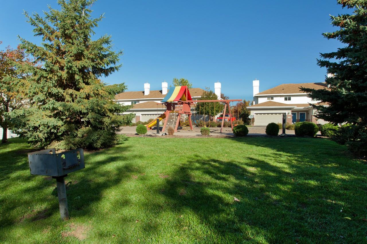 9114 University Ave NW - Photo 2 of 13