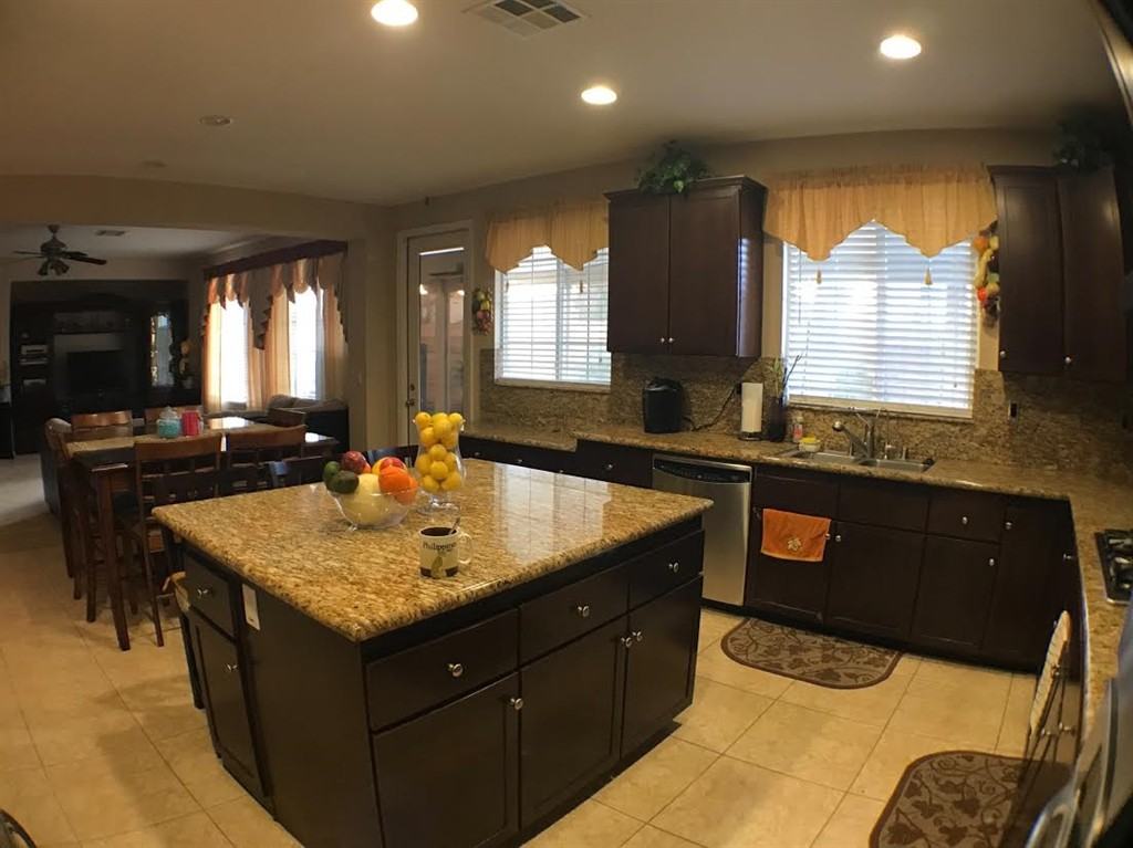 31539 Meadow Ln - Photo 2 of 9