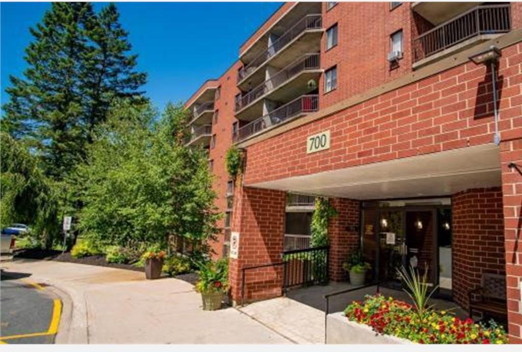 700 Forest Hill Rd, Fredericton, NB E3B 4K6 Studio Apartment for Rent