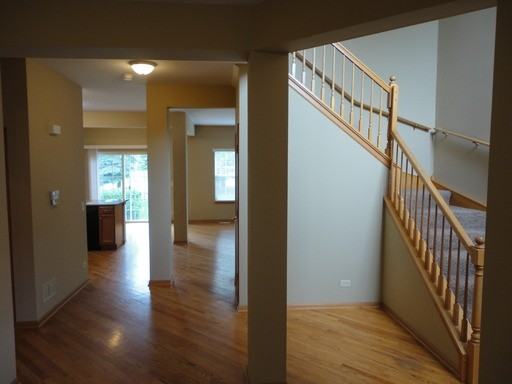 366 Bay Dr - Photo 2 of 16