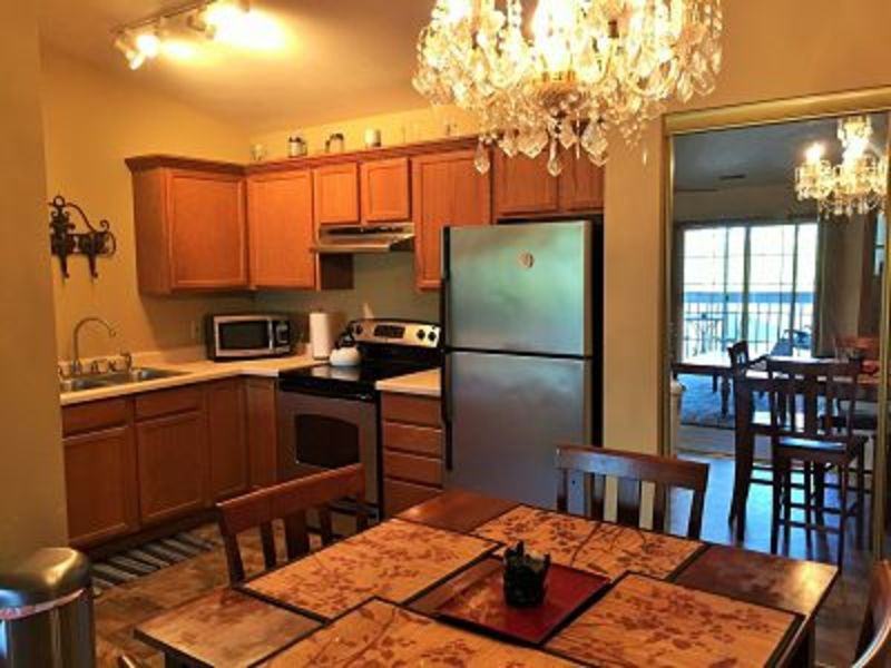 180 W Oak Leaf Dr #180-1 - Photo 2 of 6