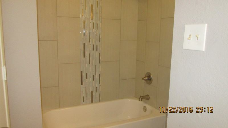 1114 Tulane Dr - Photo 2 of 5