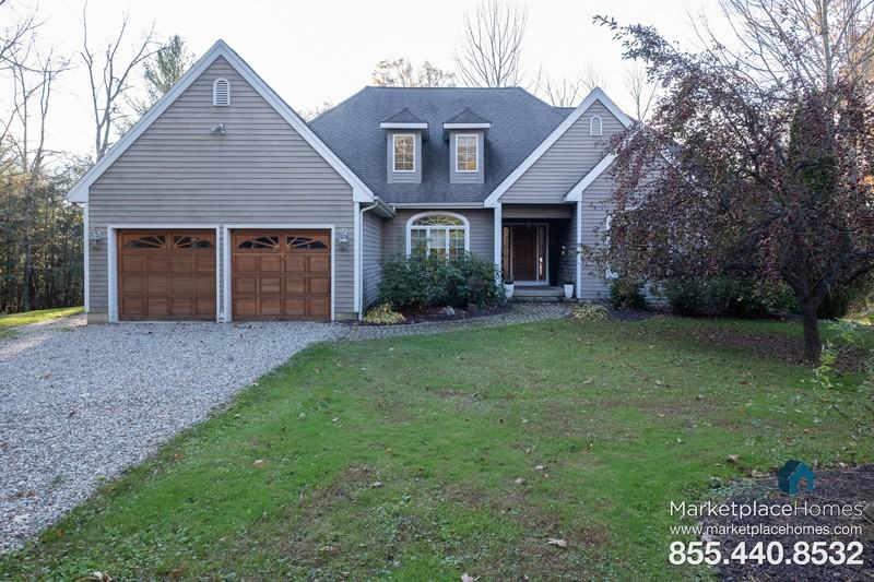 110 Brynmoor Ct - Photo 2 of 21