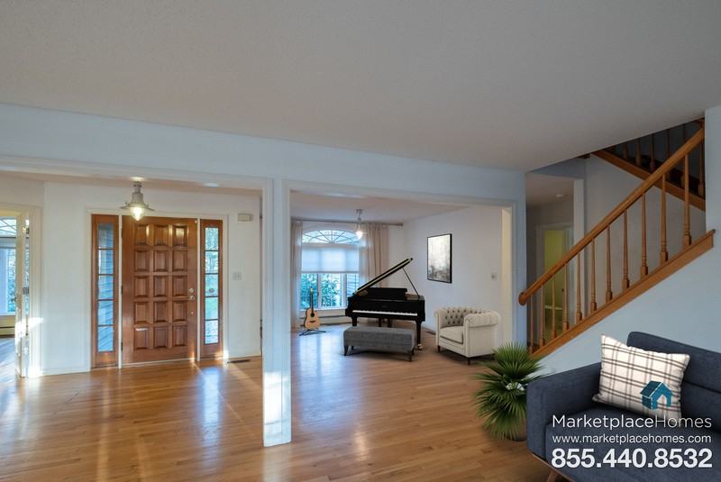 110 Brynmoor Ct - Photo 3 of 21
