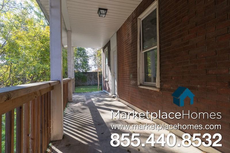 7932 Madiera St - Photo 2 of 12