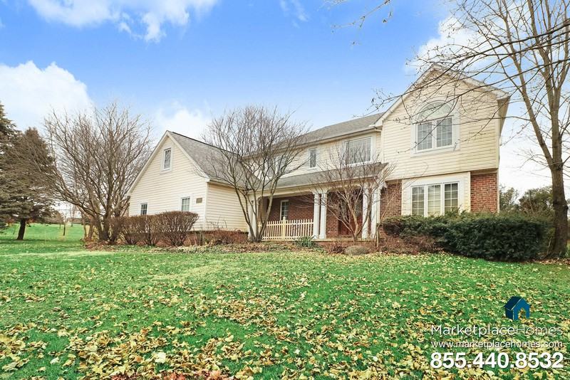 9481 Sherwood Dr - Photo 2 of 42