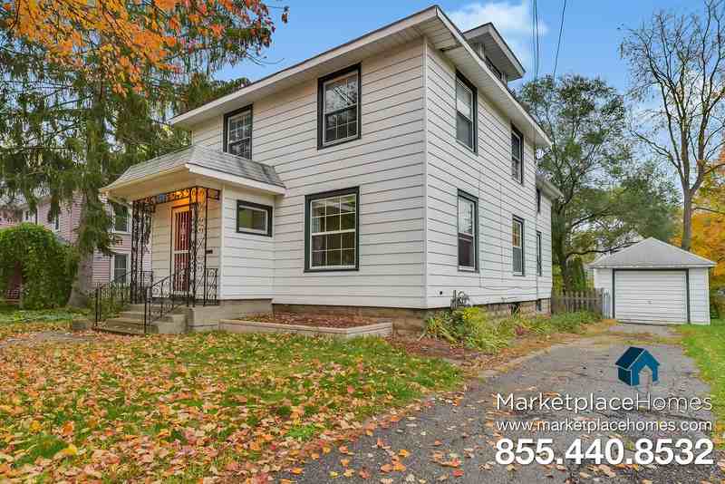 410 Burr Oak St. - Photo 3 of 17