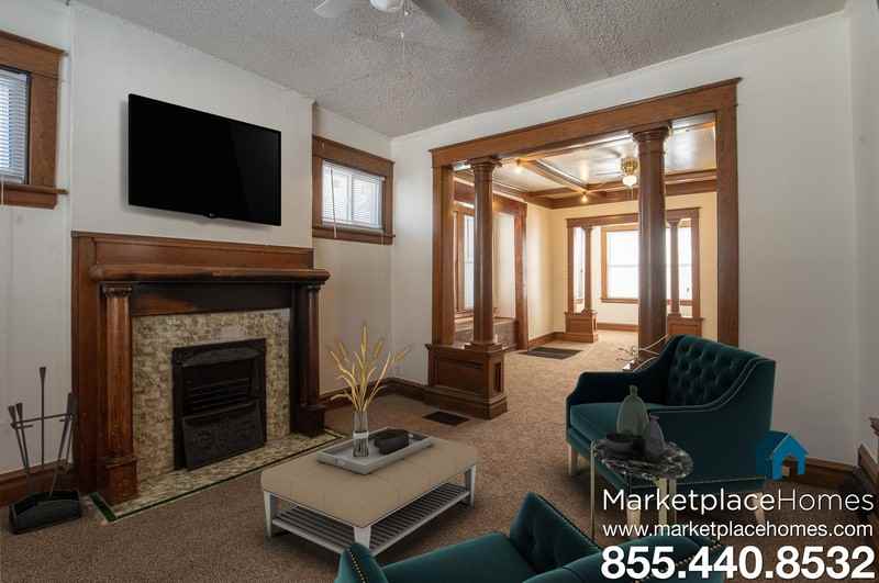 3219 Lockridge Ave - Photo 3 of 11