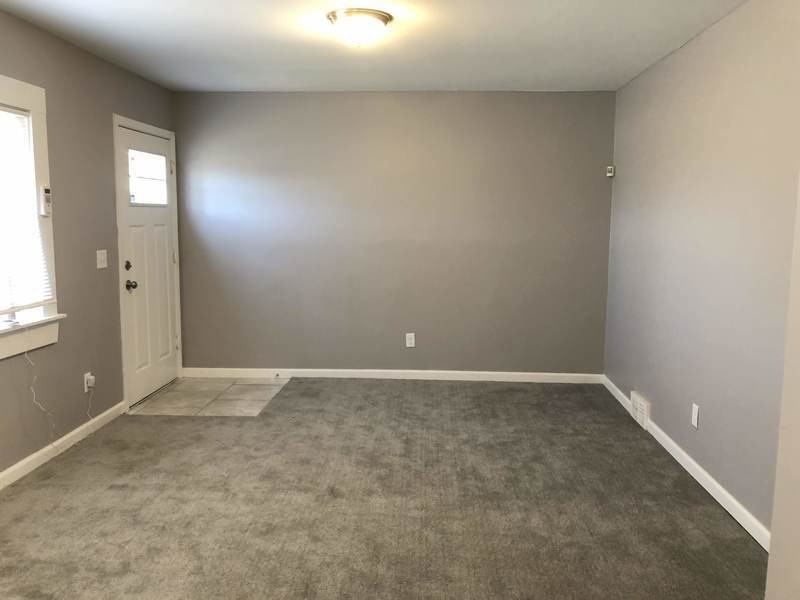 3851 11th St - Photo 3 of 12