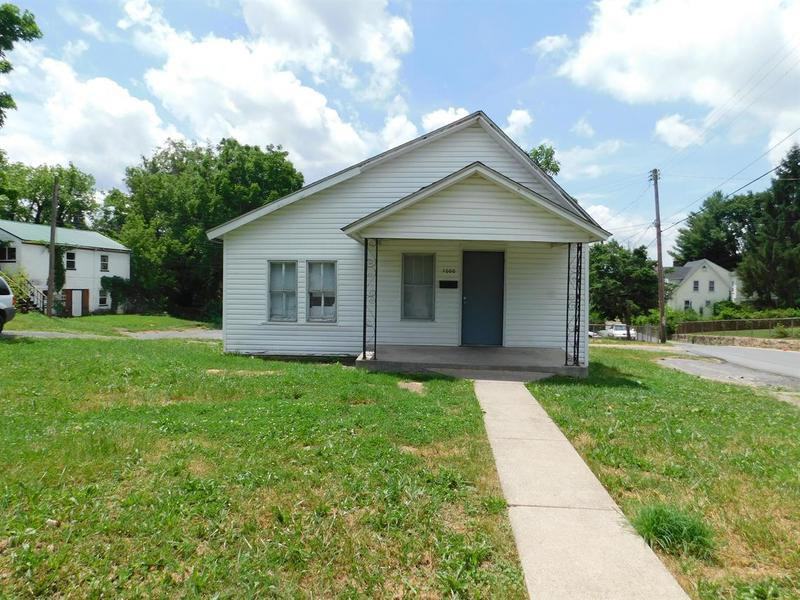 1000 S Kanawha St, Beckley, WV 25801 2 Bedroom House for Rent for 650