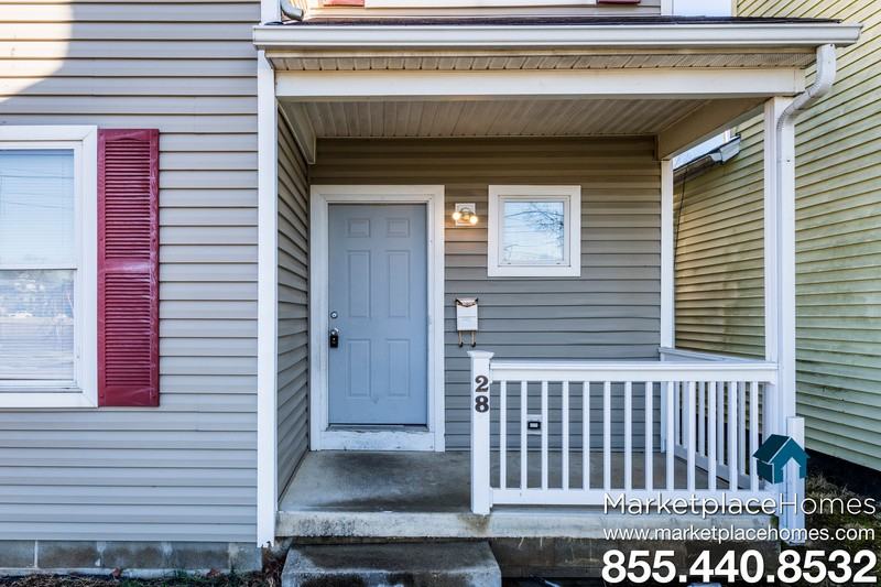 28 Paisley St - Photo 2 of 13