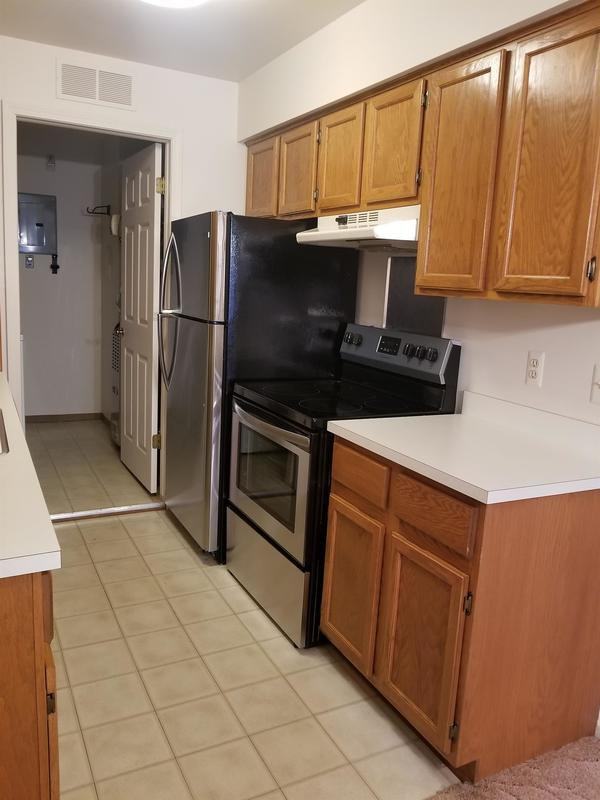 24639 Lake Meadow Dr - Photo 3 of 23