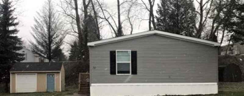 74 Center Ln #74 - Photo 2 of 5