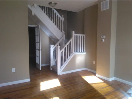 1912 W North Ave - Photo 3 of 11