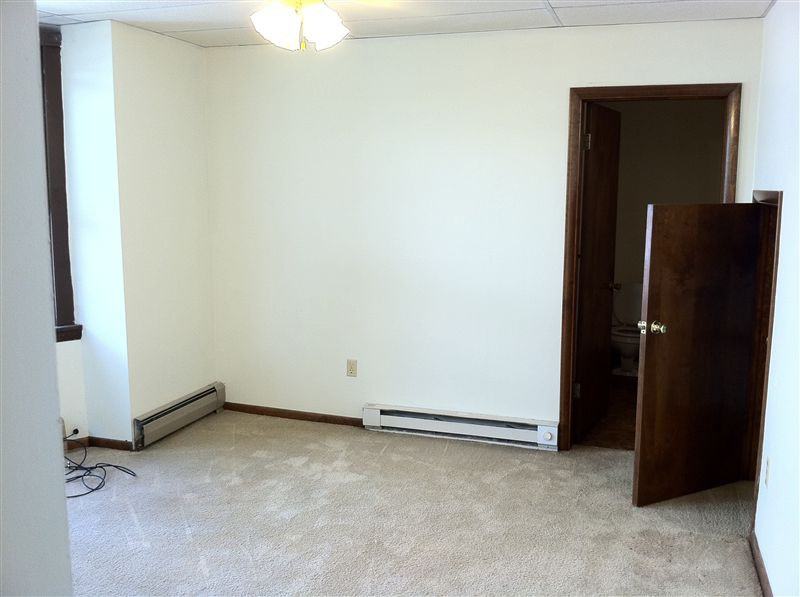 2419 Beechwood Blvd - Photo 3 of 17