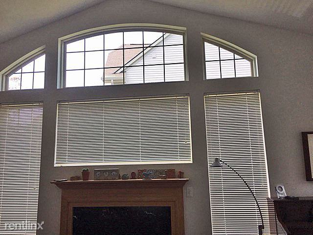 5888 Villa France Ave - Photo 3 of 6