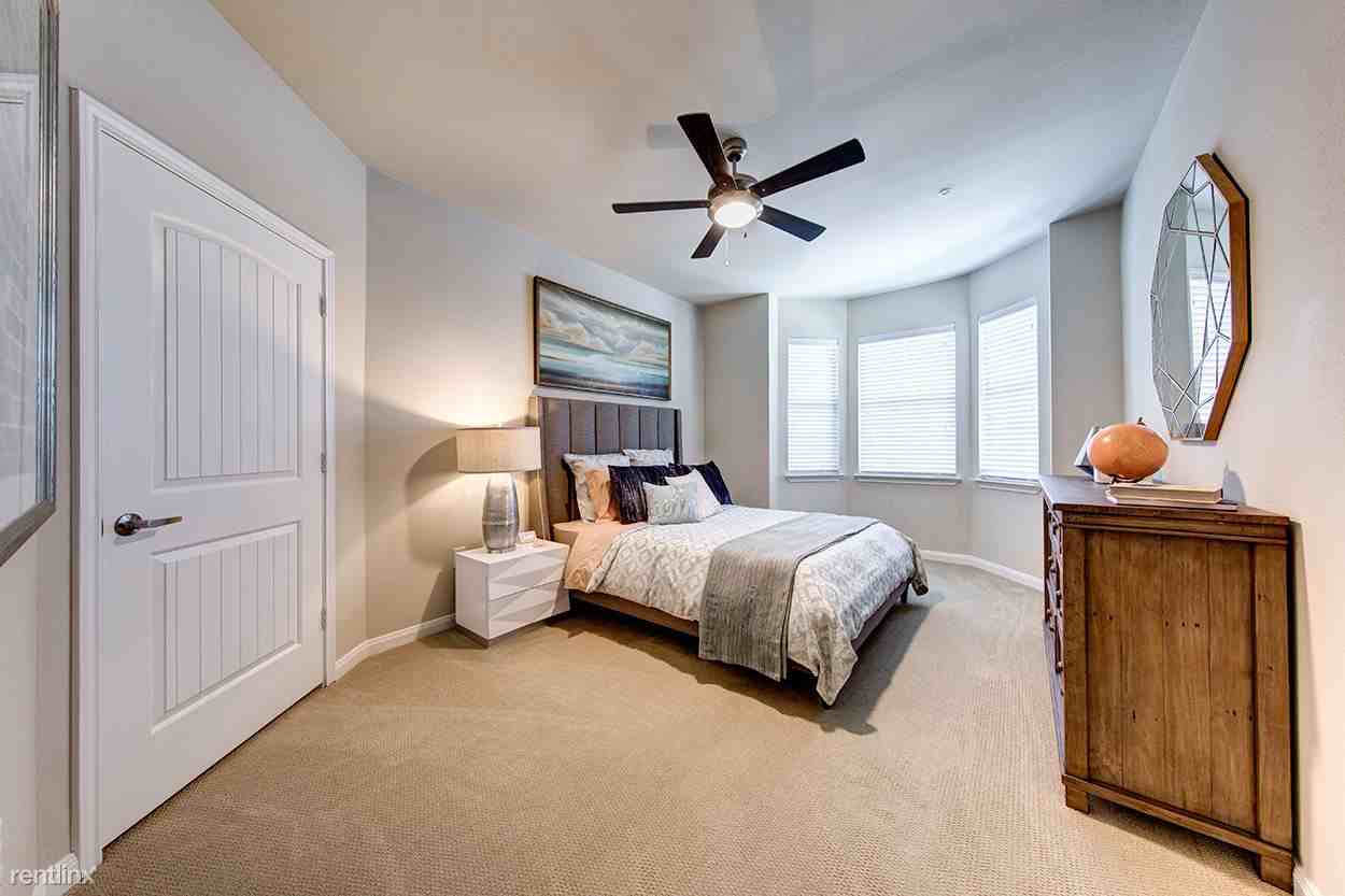 21218 Kingsland Blvd - Photo 2 of 3