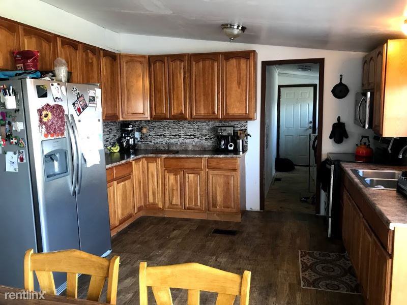 14519 Baker Rd - Photo 2 of 11