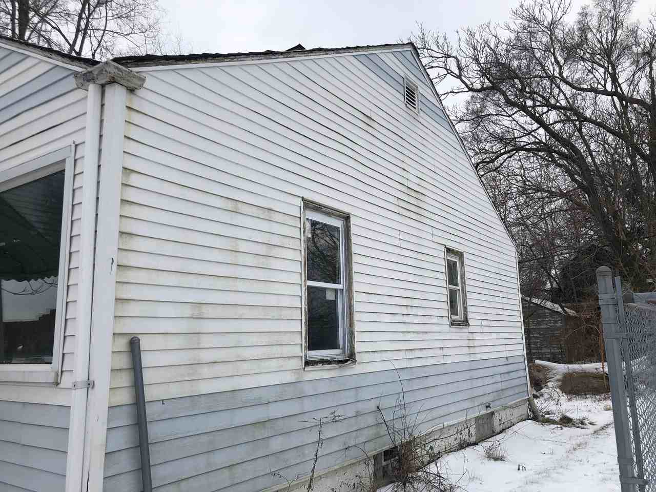 20045 Cardoni Street - Photo 2 of 3