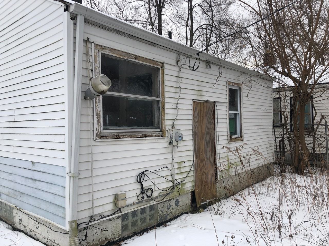 20045 Cardoni Street - Photo 3 of 3