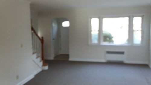 260 Elsmere Pl - Photo 3 of 3