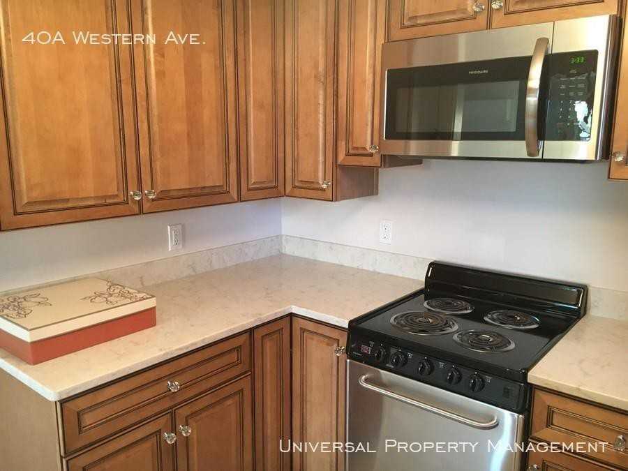 40 Western Ave - Photo 2 of 17