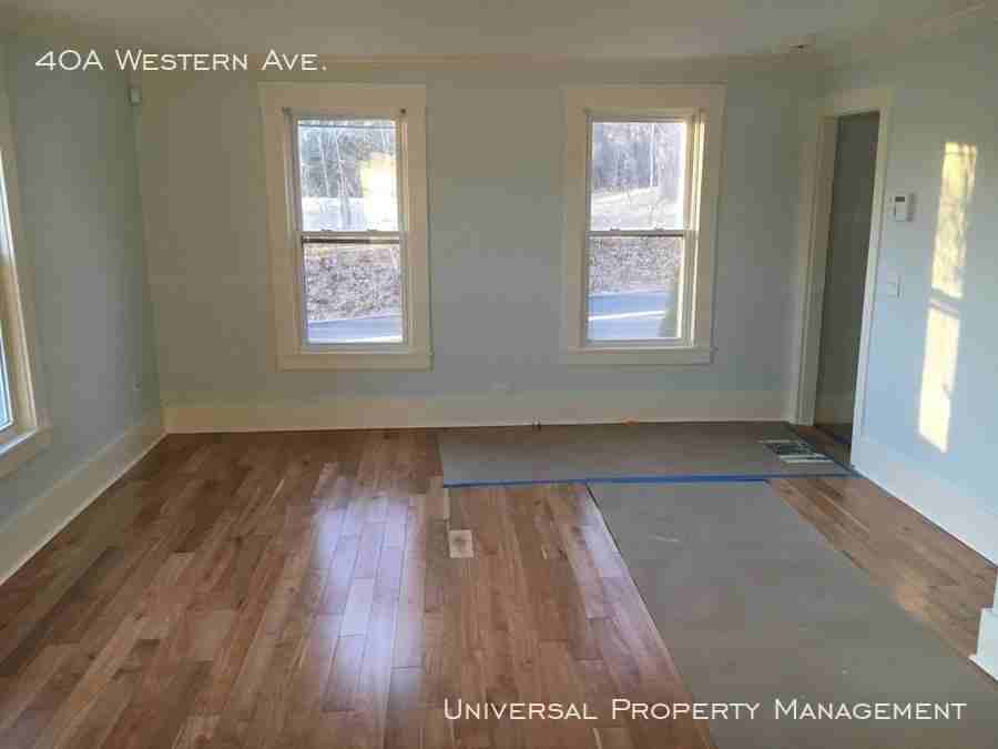 40 Western Ave - Photo 3 of 17