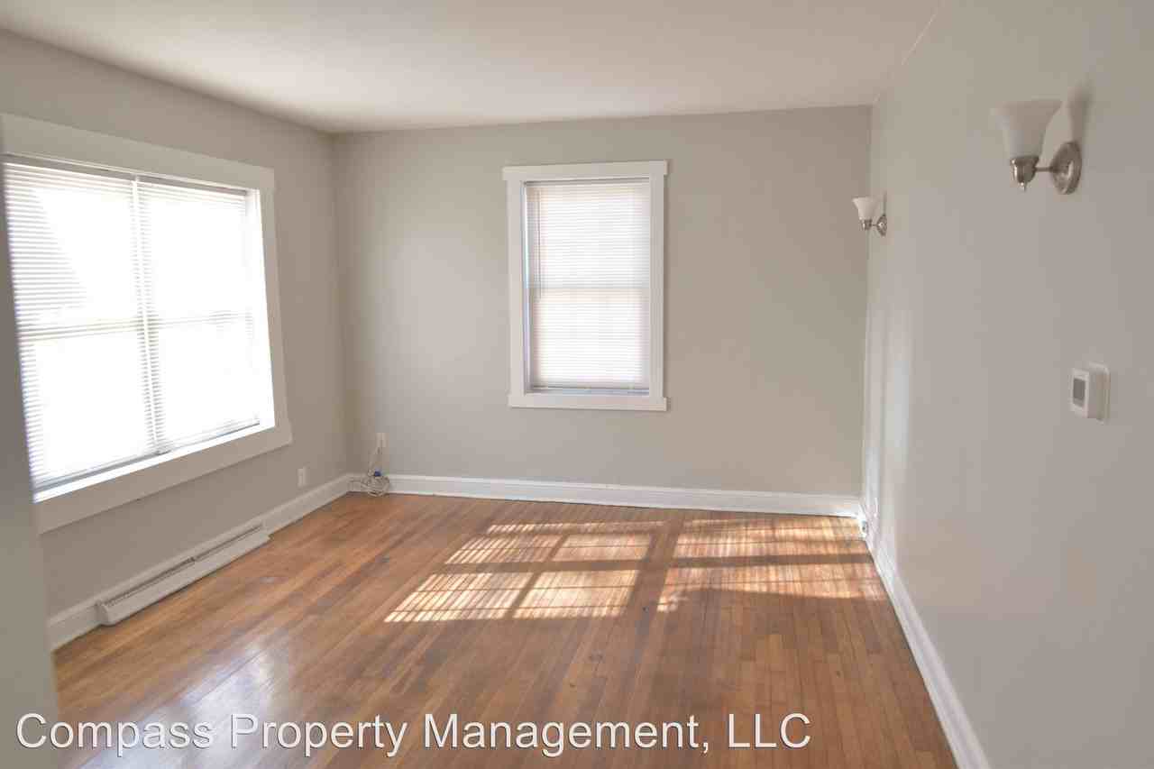 4304 Canterbury Way - Photo 2 of 9