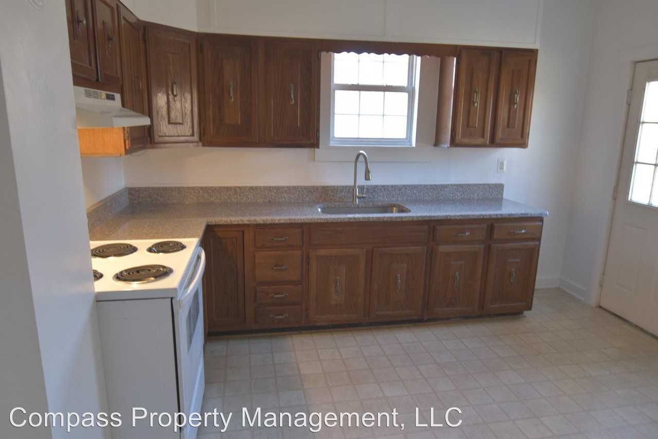 4304 Canterbury Way - Photo 3 of 9