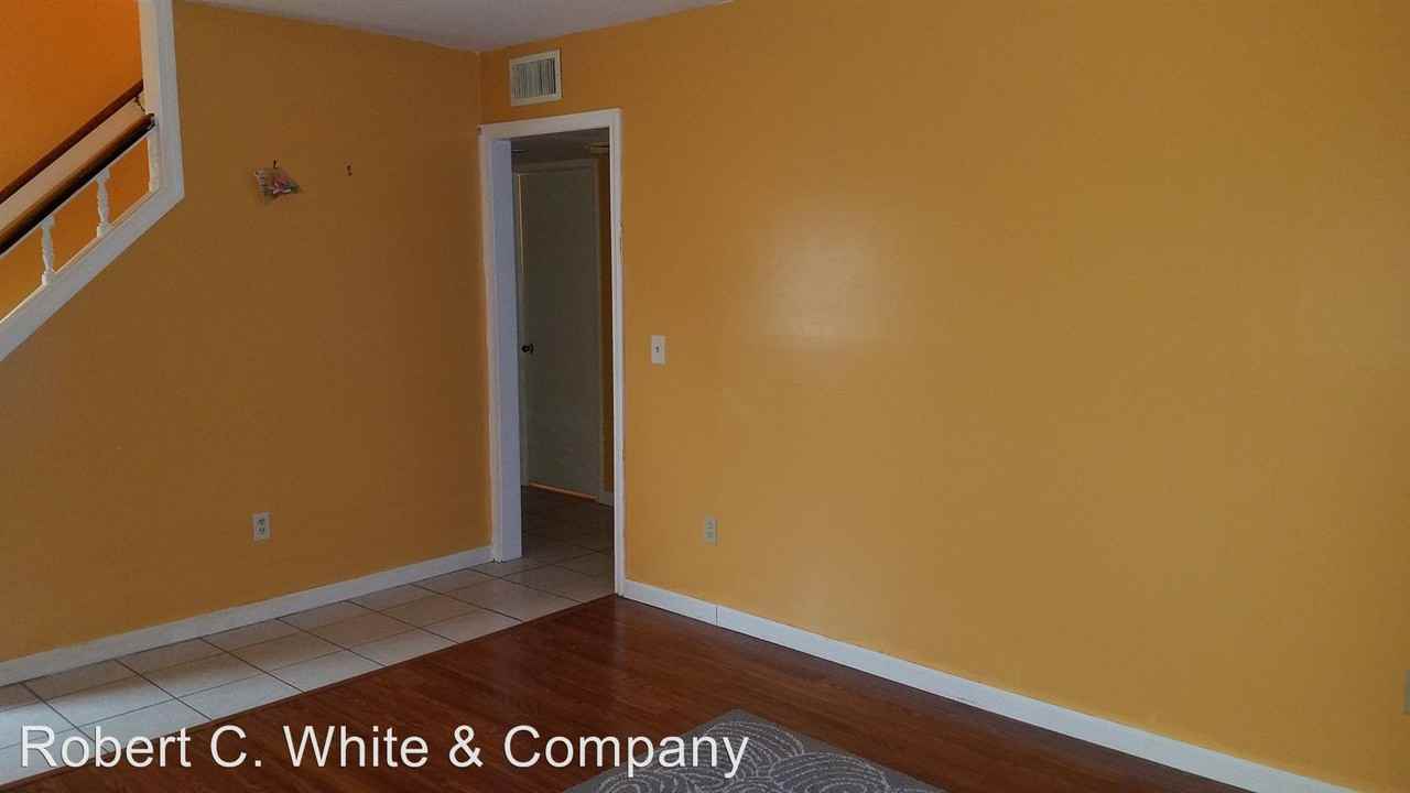 78 Andover St - Photo 2 of 13