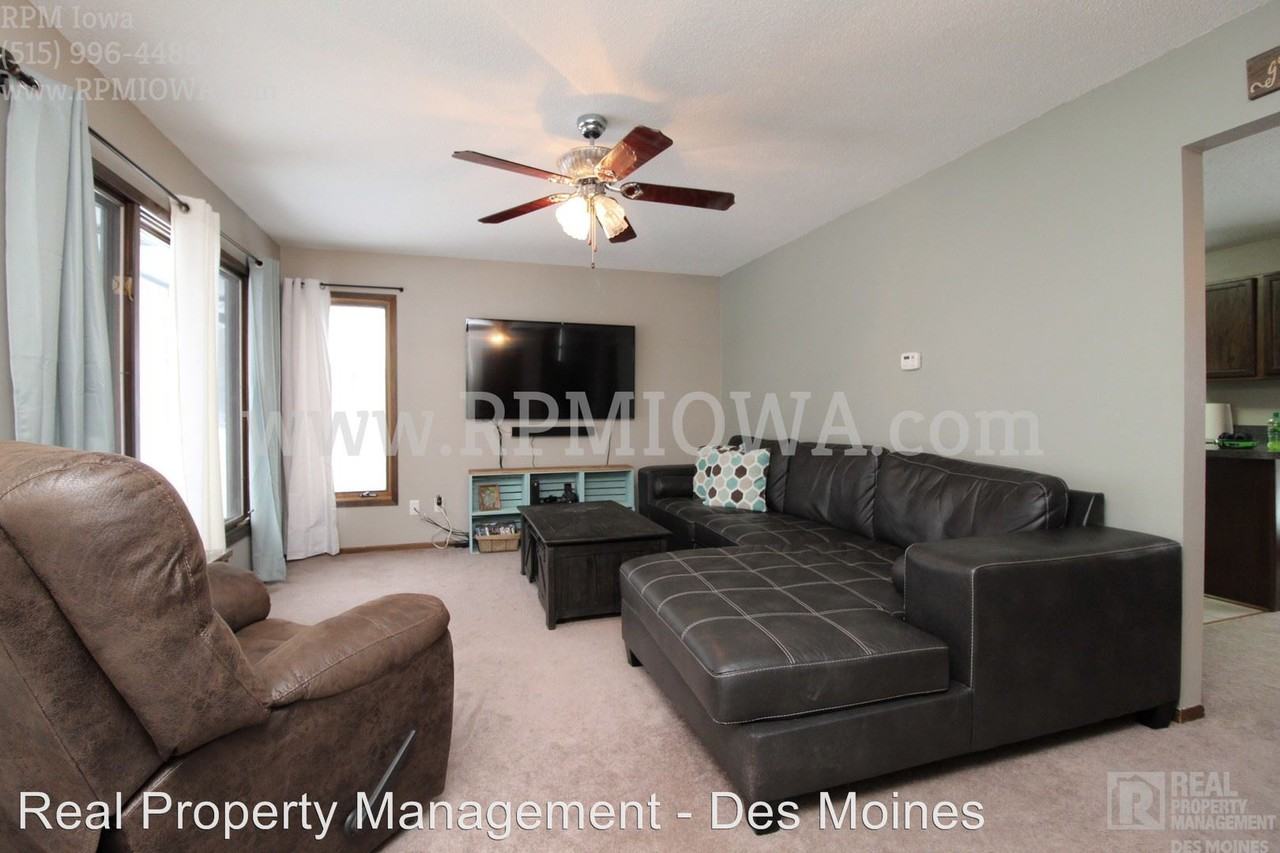 435 Wilmers Ave - Photo 2 of 10